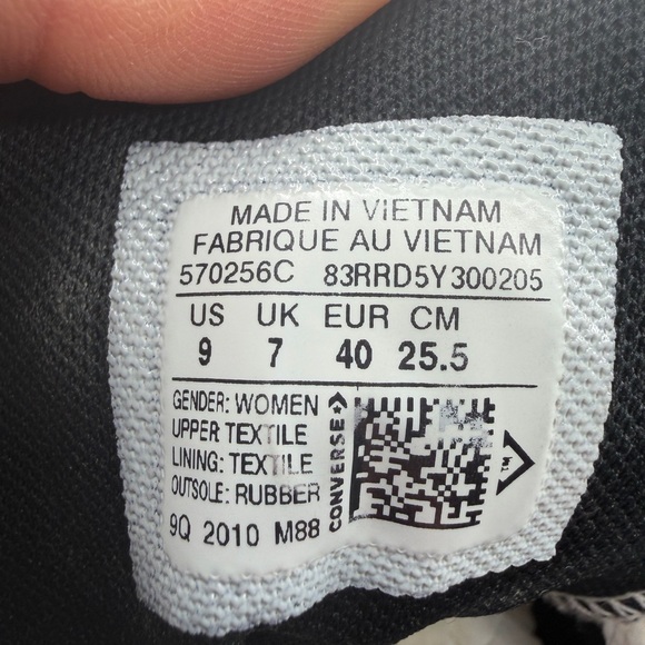 Converse  Chuck TaylorAll Star Platform Sneakers Black & White Women - Picture 10 of 10